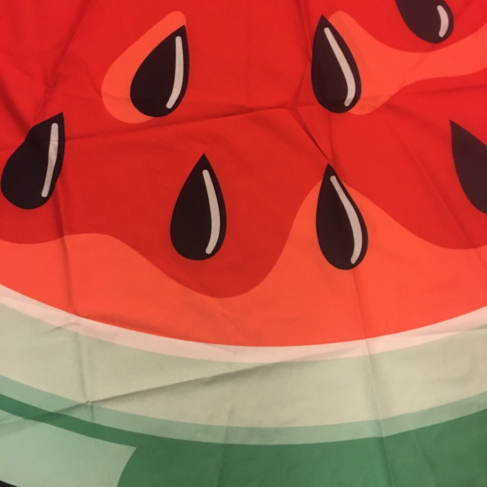 Table cover - Picture 4 of 4
